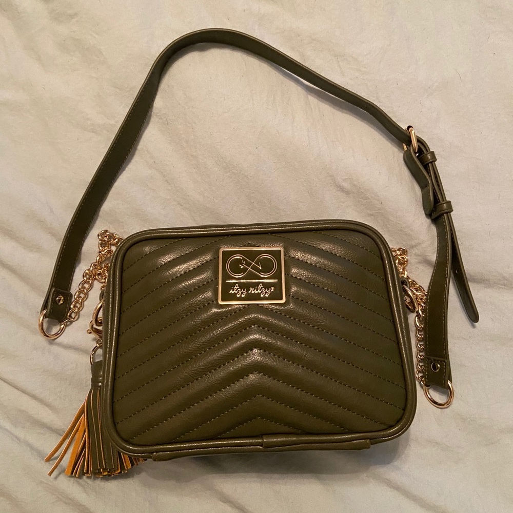 Chelsea DeBoer Itzy Ritzy doubletake diaper bag